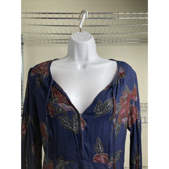 ASTR Women's Blue Floral Print Mini Dress Est. Size S Dark Boho Whimsigoth - Picture 7 of 11
